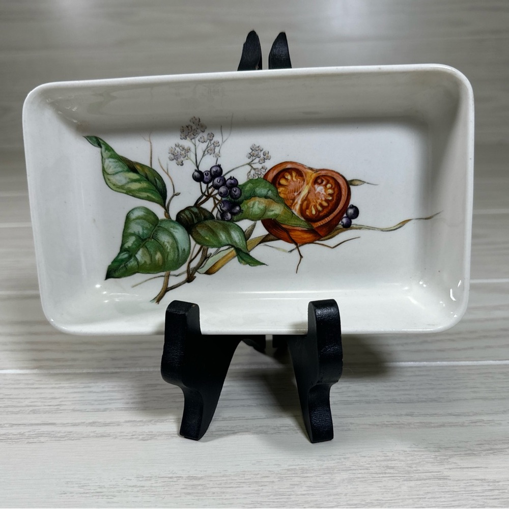Villeroy& Bosh Tomato & Elderberry Septfontaines Vintage 1970, Made In Luxemburg